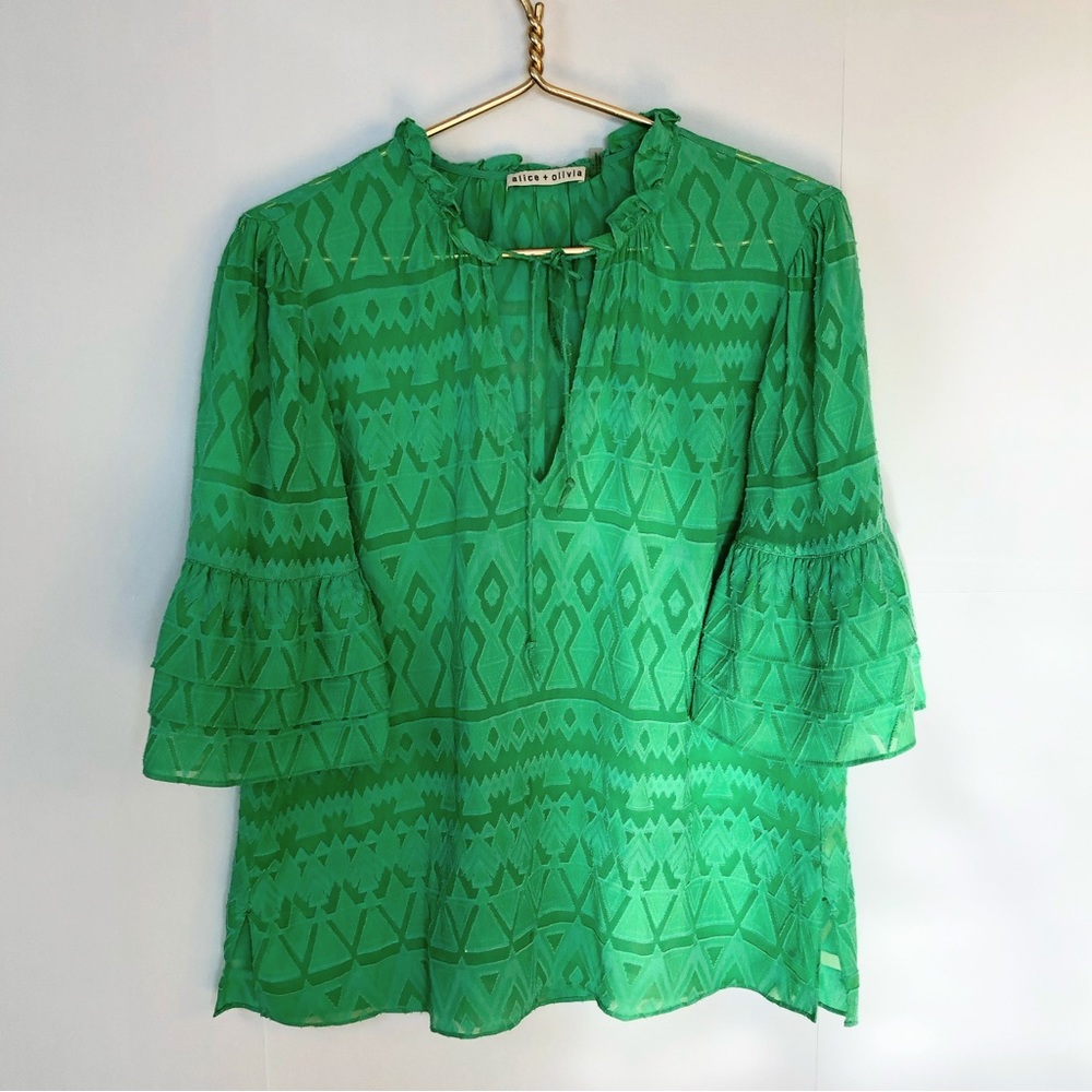 Alice & Olivia Julius green ruffle sleeve tunic top L